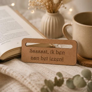 houten-leesplankje-kinderen-create-by-lizzy.jpg